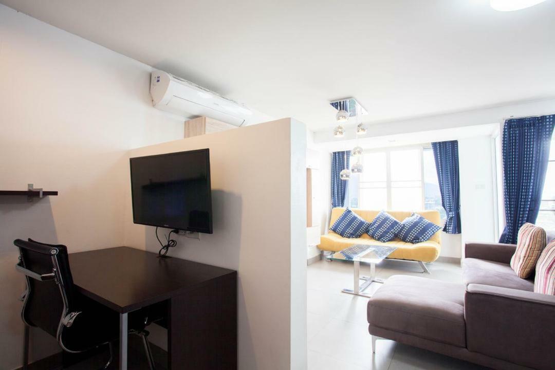 Aparthotel Galare Thong Tower Chiang Mai Esterno foto